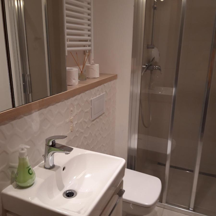Yaroslav Apartments Varsó Kültér fotó